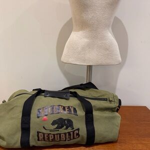 Gongshow Hockey Republic Duffle bag